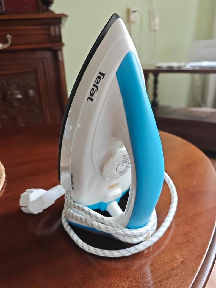 Tefal Easydry 20 Strijkijzer - Perfect voor Snel Strijken!, Witgoed en Apparatuur, Strijkijzers en Strijkplanken, Zo goed als nieuw