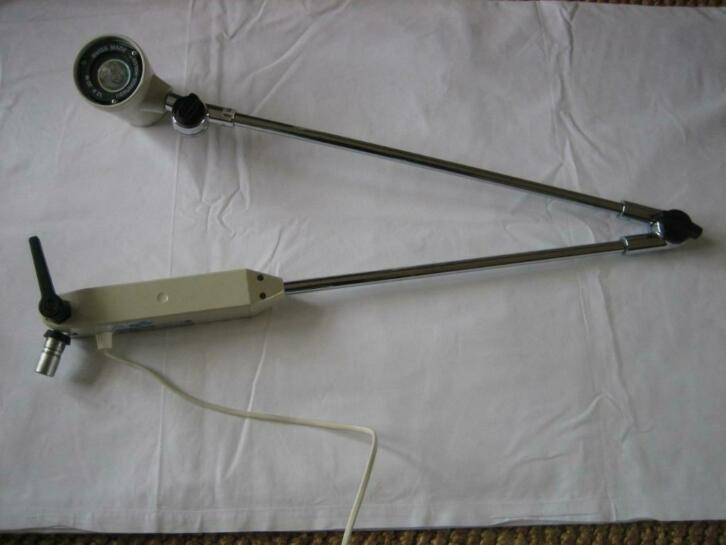 Medische onderzoekslamp 2 standen voor humaan of veterinair, Diversen, Braces, Ophalen of Verzenden