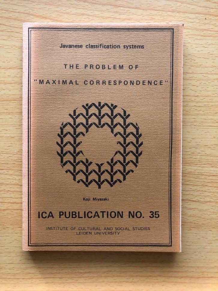 Studie van Javaanse classificatie-systemen, Boeken, Overige Boeken, Gelezen, Ophalen of Verzenden