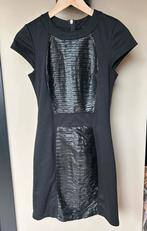 Mooi zwart jurkje met PU leer maat S, Kleding | Dames, Jurken, Zwart, Ophalen of Verzenden, Zo goed als nieuw, Maat 36 (S)