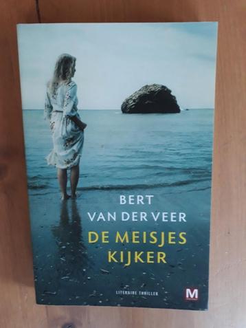De meisjeskijker beschikbaar voor biedingen