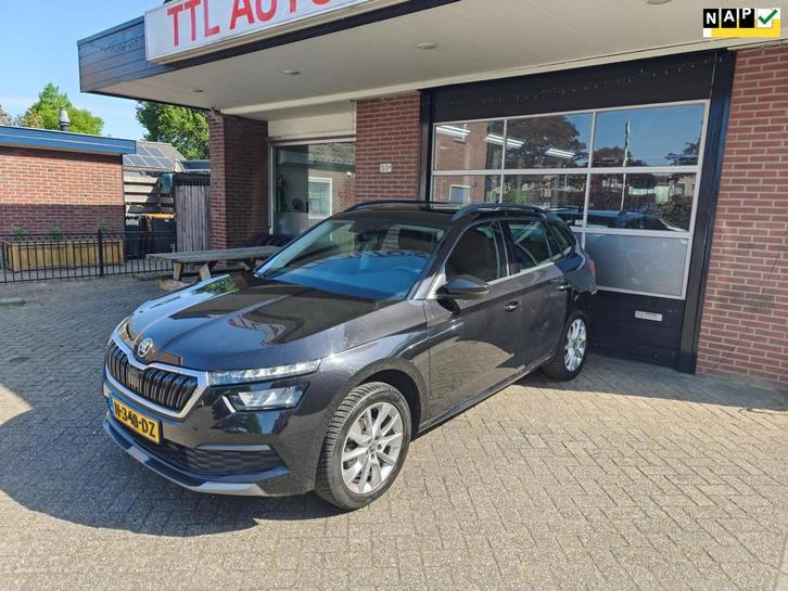 Skoda Kamiq 1.0 TSI Ambition, Airco, Led, PDC, Cruise, Bluet, Auto's, Skoda, Bedrijf, Te koop, Kamiq, ABS, Airbags, Airconditioning