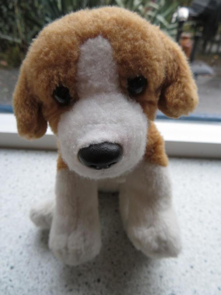 Hond merk Unitoys Uni-Toys wit bruin zwart velours kunststof, Kinderen en Baby's, Speelgoed | Knuffels en Pluche, Zo goed als nieuw