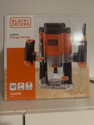 BLACK+DECKER Bovenfrees – 1200W (plunge router) beschikbaar voor biedingen