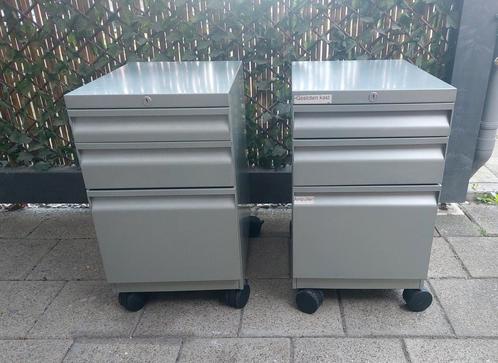 2 metalen ladekasten op wielen, Huis en Inrichting, Kasten | Ladekasten, Gebruikt, Minder dan 100 cm, 50 tot 100 cm, 25 tot 50 cm