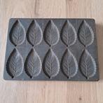 Vintage chocolade mal/ vorm blaadjes, Ophalen of Verzenden, Gebruikt, Taarten of Cupcakes, Versiering