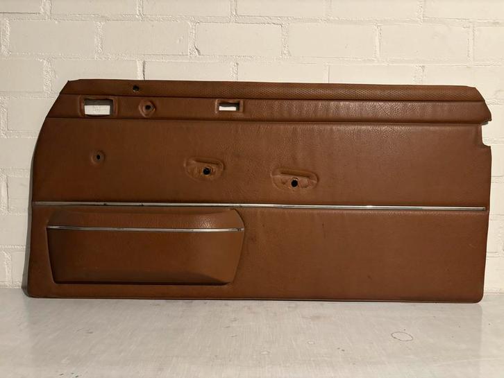 Mercedes W114/115 Deurbekleding, Auto-onderdelen, Carrosserie en Plaatwerk, Deur, Ophalen