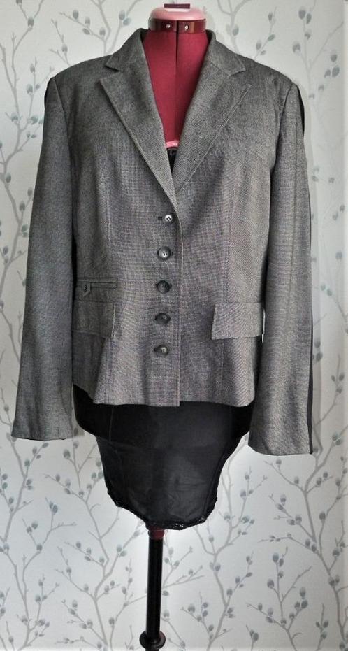 MARC CAIN Aparte, Sportieve Blazer maat 6=44, Kleding | Dames, Jasjes, Kostuums en Pakken, Zo goed als nieuw, Jasje, Maat 42/44 (L)