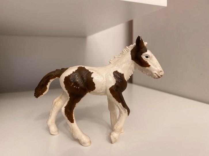 Schleich 13295 Tinker / Irish cob veulen, Verzamelen, Dierenverzamelingen, Beeldje of Figuurtje, Paard, Ophalen of Verzenden