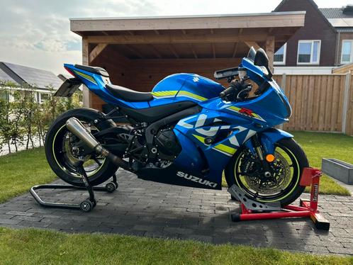 Suzuki GSXR 1000 - 2017, Motoren, Motoren | Suzuki, Particulier, Super Sport, meer dan 35 kW, 4 cilinders, Minimaal motorrijbewijs A1