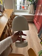 Oplaadbare tafellamp lichtbeige, Ophalen of Verzenden, Nieuw, Metaal, Minder dan 50 cm