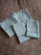 4 vintage babysloopjes voor wieg of kinderwagen, Ophalen of Verzenden