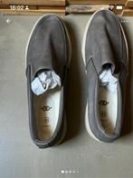 Nieuwe heren instappers 43 / grijs van Vegan Leer, Loafers, Overige kleuren, Nieuw, Ophalen of Verzenden
