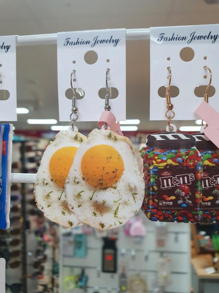 Nieuwe Gebakken Ei Oorbellen, Sieraden, Tassen en Uiterlijk, Oorbellen, Nieuw, Hangers, Overige materialen, Geel, Ophalen of Verzenden