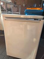 Tafelmodel koelkast., Witgoed en Apparatuur, Minder dan 75 liter, Ophalen, Zonder vriesvak, Minder dan 85 cm