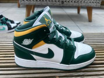 Nike Air Jordan maat 40 beschikbaar voor biedingen