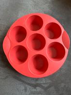 Tupperware Multiflex Muffinvorm - Rood, Huis en Inrichting, Ophalen of Verzenden, Zo goed als nieuw