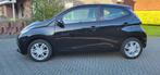 Toyota Aygo 1.0 Vvt-i X Camera-Multimedia-Bluetht Weinig KM!, Auto's, Voorwielaandrijving, Stof, Zwart, Handgeschakeld