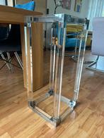 Bijzettafel van plexiglas., Ophalen, Zo goed als nieuw, Rond, Minder dan 55 cm