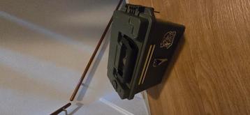 Battery Box met LED-verlichting beschikbaar voor biedingen