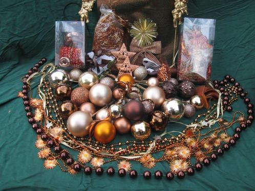 Doos Vol Kerst Knutsel Materiaal Bruin & Koper Kerstballen, Diversen, Kerst, Zo goed als nieuw, Ophalen of Verzenden