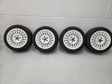 Velgen met winterbanden Lancia Delta Integrale 16V Evo1 beschikbaar voor biedingen