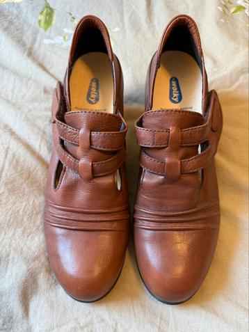 Wolky schoenen maat 41 bruin leer uitneembare zolen beschikbaar voor biedingen