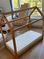 Petite Amelie Montessori bedhuisje/kinderbed + matras, Ophalen, Zo goed als nieuw