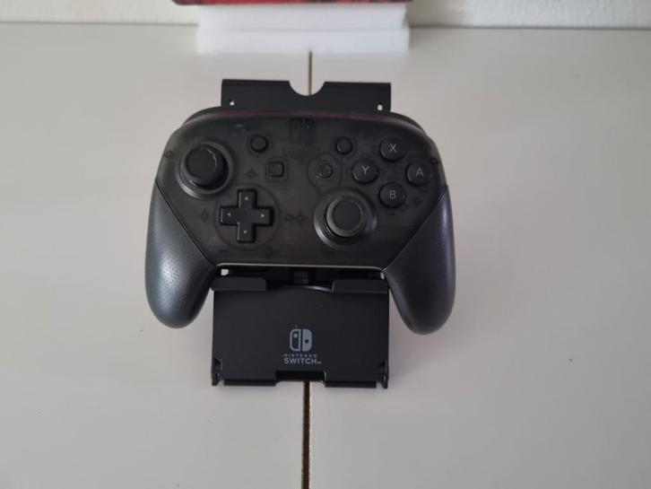 Nintendo Switch Pro Controller, Spelcomputers en Games, Spelcomputers | Nintendo Consoles | Accessoires, Gebruikt, Switch, Overige controllers