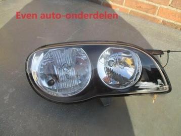 rechter koplamp toyota corolla E 11 beschikbaar voor biedingen