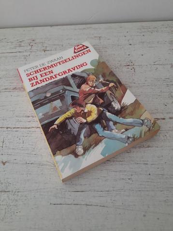 Peter de Zwaan - schermutselingen bij een zandafgraving beschikbaar voor biedingen