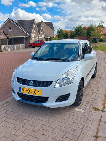 Suzuki Swift 1.2 5-D 2012 Wit beschikbaar voor biedingen