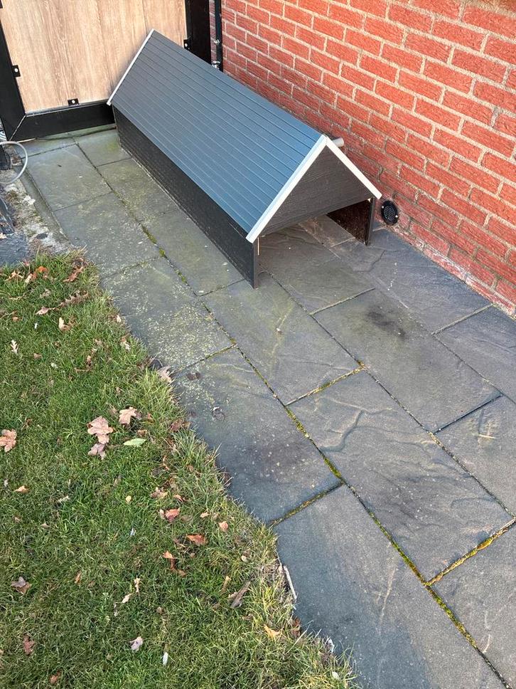 Maairobot garage voor 2 robots, Tuin en Terras, Grasmaaiers, Zo goed als nieuw, Accu-grasmaaier, 50 cm of meer, Ophalen