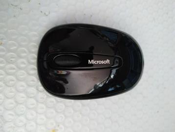 Wireless Mobile Mouse 3500 beschikbaar voor biedingen