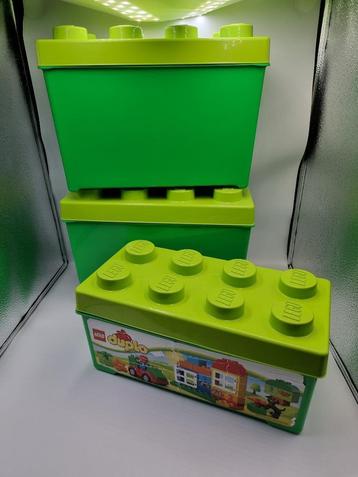 Lego boxen  beschikbaar voor biedingen