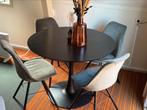 Leuke eettafel set + 4 stoelen, Ophalen, Zo goed als nieuw, Modern industrieel, 4 tot 6 stoelen