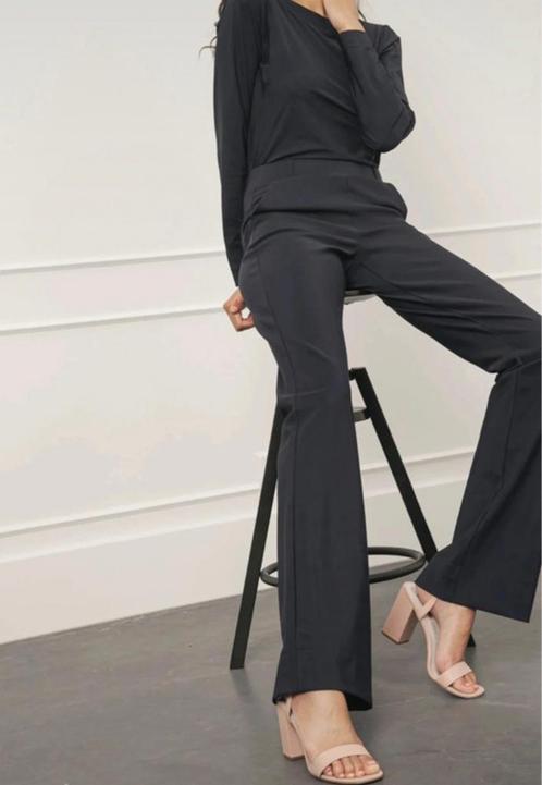 Studio Anneloes Flair Bonded Trousers zwart XS, Kleding | Dames, Broeken en Pantalons, Zo goed als nieuw, Maat 34 (XS) of kleiner