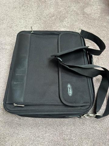 Target laptop tas beschikbaar voor biedingen