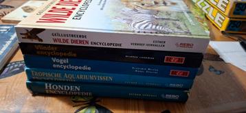 Gratis Encyclopedieën en Boeken - Ophalen beschikbaar voor biedingen