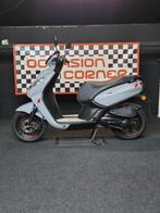 Peugeot kisbee • Snorscooter 2021 • 28345 km • GEREVISEERD, Ophalen, Gebruikt, Overige modellen, Benzine