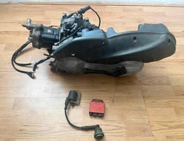125cc hexagon blok piaggio (gilera)(skr)(runner)(hexa)(zip) beschikbaar voor biedingen