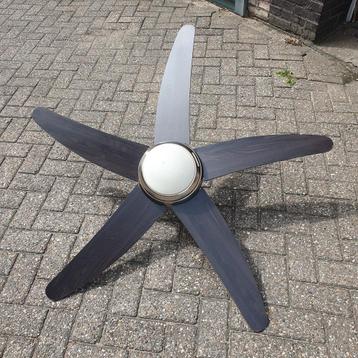 plafon ventilator  beschikbaar voor biedingen