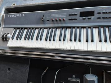 Kurzweil SP2X stage piano incl flightcase en versterker