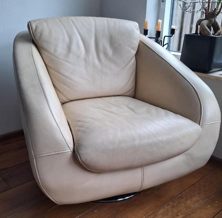 Mooie beige/roomwitte echt leren stiel (draaibaar), Huis en Inrichting, Fauteuils, Zo goed als nieuw, Ophalen