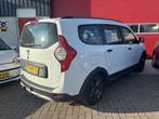 Dacia Lodgy 1.2 TCe Série Limitée Stepway 7p. TREKHAAK / C, Voorwielaandrijving, Stof, Gebruikt, Wit