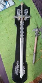 felix jaeger dragon hilted templars sword karaghul, Ophalen, Met verf, Warhammer, Zo goed als nieuw
