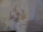 TAFELKLEED Wit katoen rond doorsn 1.60 cm oud en gaaf € 25, Antiek en Kunst, Ophalen of Verzenden