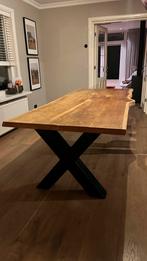 Eiken boomstam eettafel met stalen X-poot – 260 cm, Ophalen, 100 tot 150 cm, Eikenhout, 200 cm of meer
