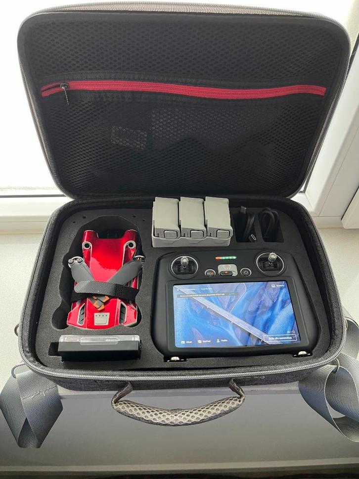 DJI Mini 3 Pro + Fly More Kit, Audio, Tv en Foto, Drones, Zo goed als nieuw, Drone met camera, Ophalen of Verzenden