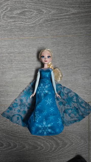 Elsa Pop - Frozen - Speelgoed beschikbaar voor biedingen